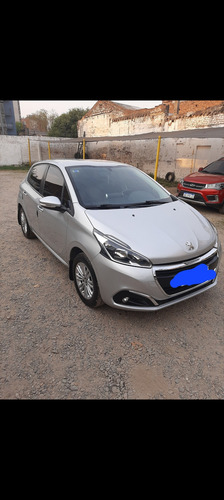 Peugeot 208 1.6 Allure