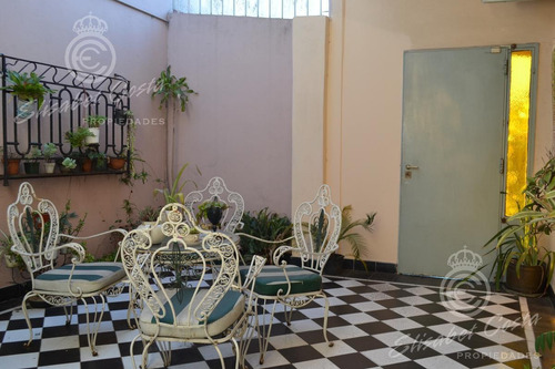 Imagen 2 de 30 de Casa Con Fondo 3 Dormitorios, Quincho- Lanús Este