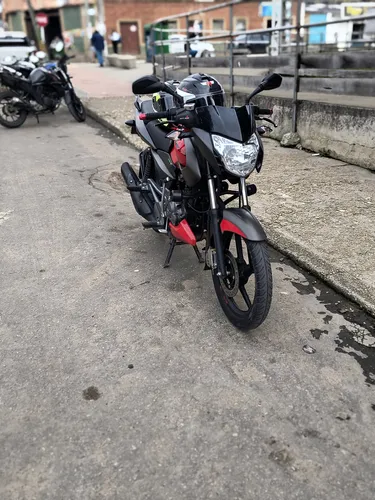 Pulsar Ns 125