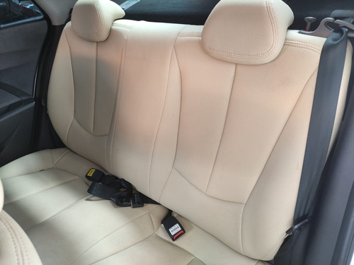 Imagem 8 de 14 de Hyundai Hb20s