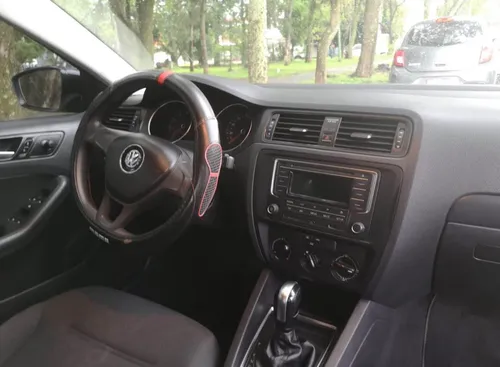 Volkswagen Jetta 2.0 Tiptronic At