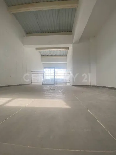 Local Comercial En Arriendo