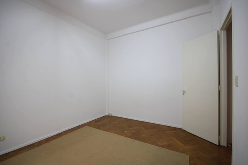 Imagen 9 de 23 de Venta 3 Ambientes. Centro. Se Escuhcan Ofertas.