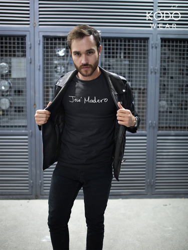 Playera Negra Unisex José Madero 100% Algodón | Fan T-shirt