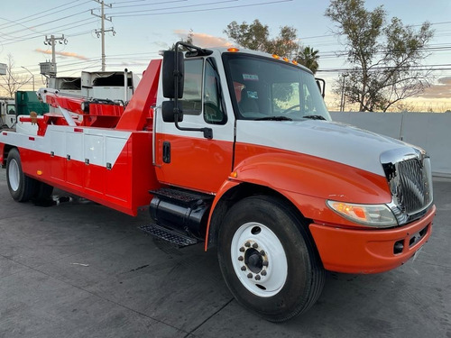 International 4400 Grua Con Underlift Y Carroceria