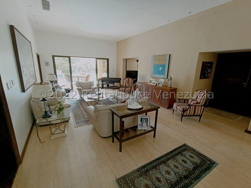 Casa Moderna Con Exceletes Acabados De Primera En Venta Ubicada En La Viña Valencia Carabobo Venezuela Cod 25-1591 Eloisa Mejia
