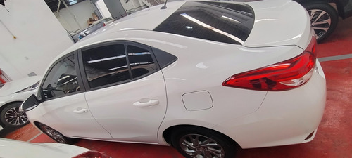 Toyota Yaris 1.5 107cv Xls Sedan