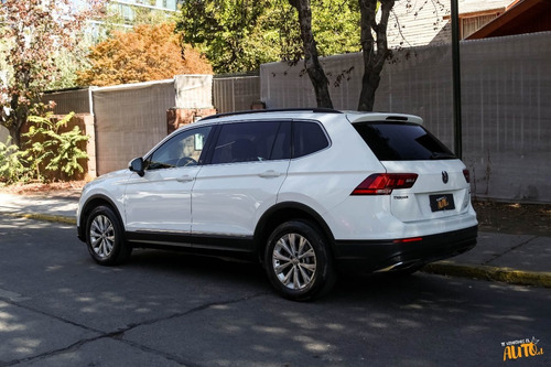 Imagen 7 de 12 de Volkswagen Tiguan 2.0 Tdi 2019