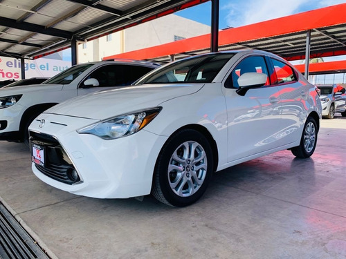Imagen 2 de 12 de Toyota Yaris Modelo 2018