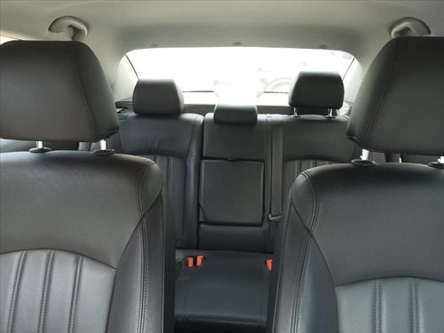 Imagem 9 de 14 de Cruze 1.8 Lt 16v Flex 4p Automático