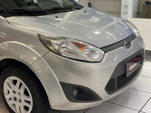 Ford Fiesta Fiesta 1.6 ROCAM HATCH 8V FLEX 4P MANUAL