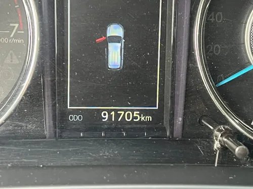 Toyota Fortuner 2.7 Srv