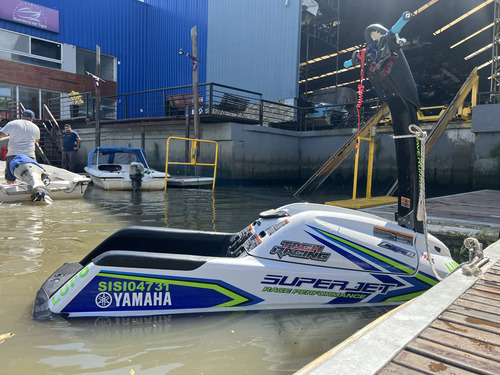 Yamaha Super Jet 701. Jet Ski