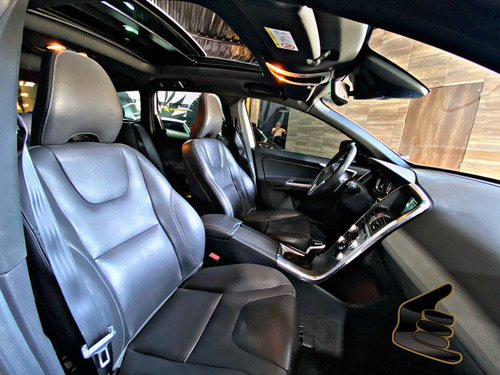 Imagen 6 de 21 de Volvo Xc60 Momentum