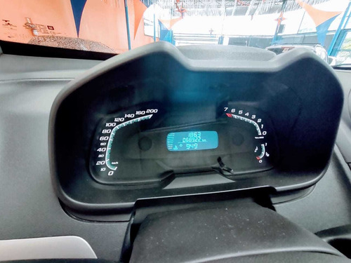 Imagem 4 de 10 de Chevrolet Montana Ls 1.8