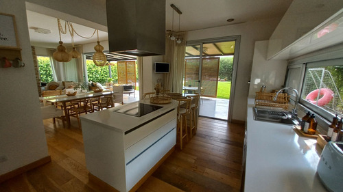 Imagen 5 de 30 de Venta Casa Barrio San Isidro Labrador Pileta Tigre