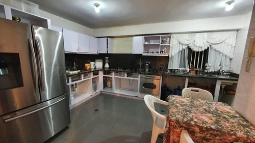 Imagen 8 de 11 de Elys Salamanca Vende Apartamento Macaracuay 0412-364-75-15 Código: 21-7972