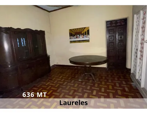 Venta Casa-lote Con Proyección De Construcción Inversión En Laureles