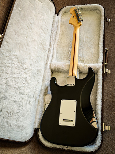 Fender Stratocaster American Special Com Ups/ 12x Sem Juros Destro Preto Pau-rosa (Usado)