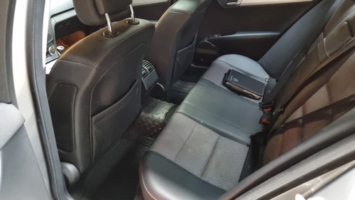 Imagen 11 de 25 de Mercedes-benz Clase C 2008 1.8 C200 Kompressor Avantgarde
