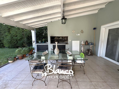 Casa En Venta En La Lomada, Pilar, G.b.a. Zona Norte
