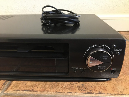 Reproductor Video Cassette Vhs Sharp Vc-h970z Para Reparar (Usado)