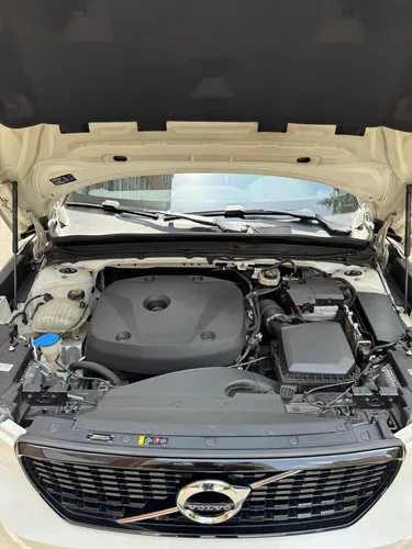 Volvo XC40 2.0 T5 Awd R-design