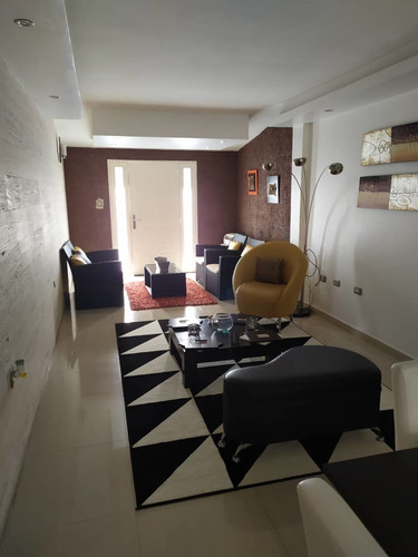 Imagen 5 de 14 de Townhouse En Venta Res. Villa Ingenio Ii 0412-8887550