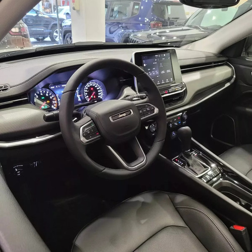Jeep Compass 1.3 Sport At6