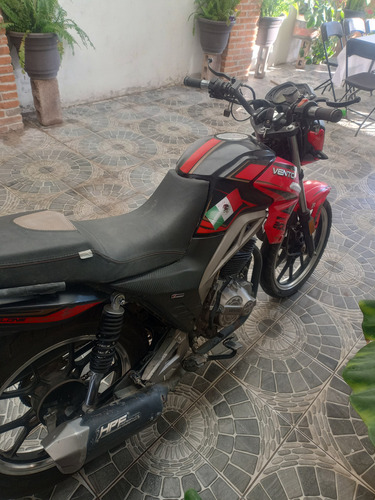 Moto Cyclon 200 Roja, En Buenas Condiciones, Trae Detalles ,