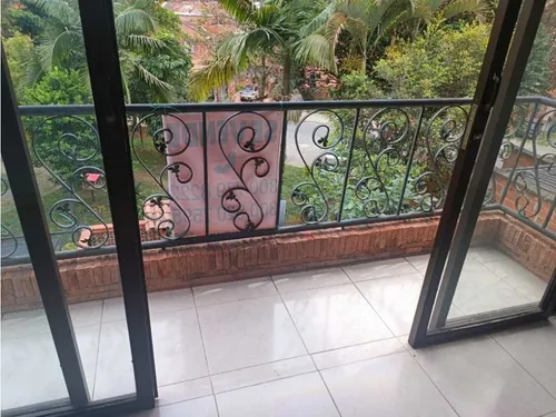 Vendo Casa En Itagüí, Ditaires (portal De Las Flores)