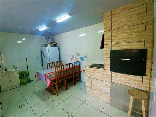 Imagem 21 de 25 de Ótima Oportunidade Para Você, Que Procura Uma Casa Com 2 Quartos E Edicula, Em Um Amplo Terreno Medindo 200m² De Área Total Em Uma Rua Tranquila No Cajuru E Com A Facilidade De Pod - Ca01656 - 701151