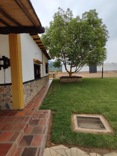 Finca En Bejuma Camino Verde