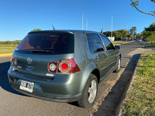 Volkswagen Golf 1.6 Advance