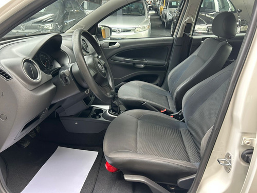 Volkswagen Gol 1.0 Trend Total Flex 5p