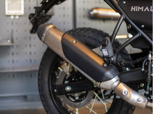 Imagen 18 de 25 de Royal Enfield Himalayan Granite Black Bs6 Reserva Hoy