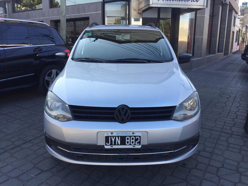 Volkswagen Suran 1.6 Comfortline 101cv 11a 2011