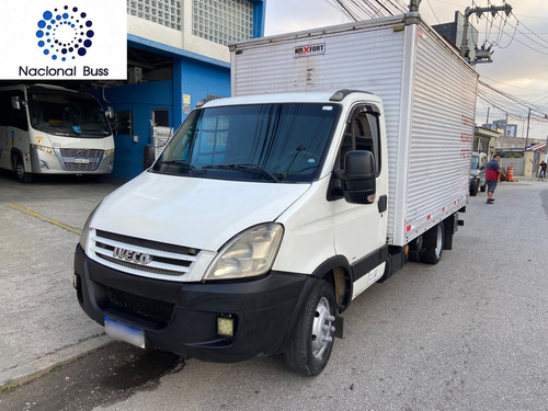 Iveco Baú Com Plataforma 55c17