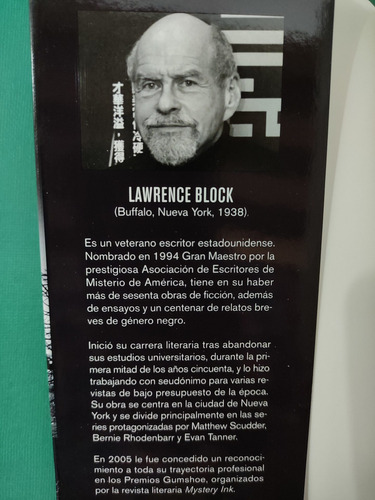 Caminando Entre Tumbas. Lawrence Block. Ed. Rba