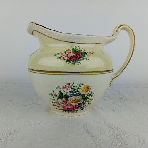 Linda Jarra Inglesa Antigua Diseño Floral Para Servir Veala (Usado)
