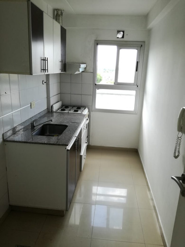 Imagen 8 de 14 de Departamento 2 Ambientes Venta Paternal