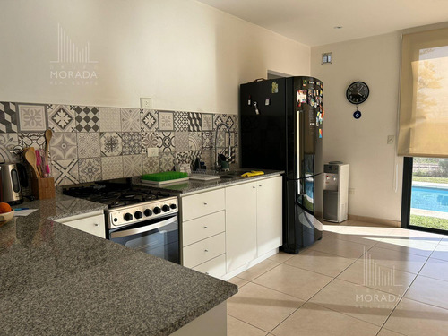 Casa En Venta 4 Ambientes San Eduardo Pilar Del Este Con Pileta Con Financiacion Propia
