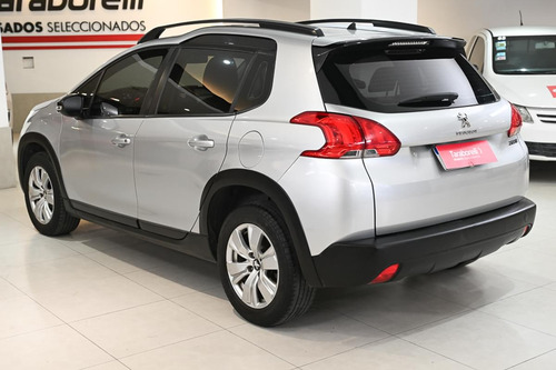 Peugeot 2008 1.6 Allure am20