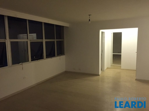 Imagem 1 de 11 de Apartamento - Itaim Bibi - Sp - 592428
