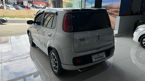 Fiat Uno 1.4 Sporting Flex 5p