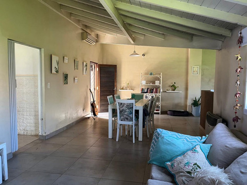 Casa De Vicenzo Grande, 3 Amb + Dep. Lote 1000 M2