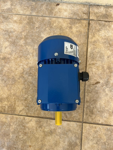 Motor Electrico Trifasico De 1/2hp 900rpm Blindado