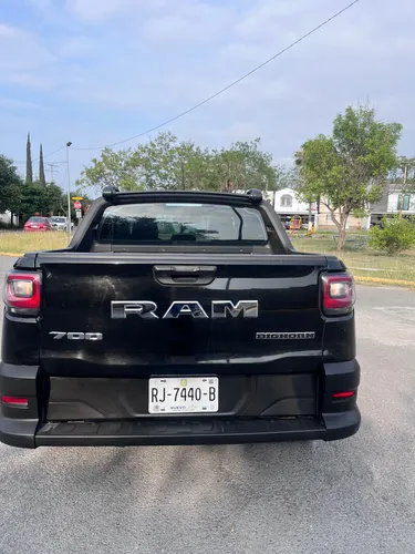 RAM 700 1.6 Slt Mt