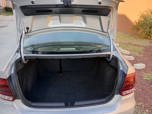 Volkswagen Vento 1.6 Starline Mt