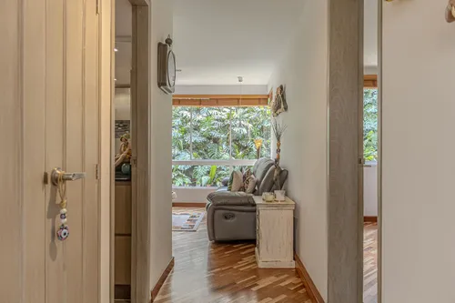 Apartamento En Venta En El Tesoro. Cod V21429
